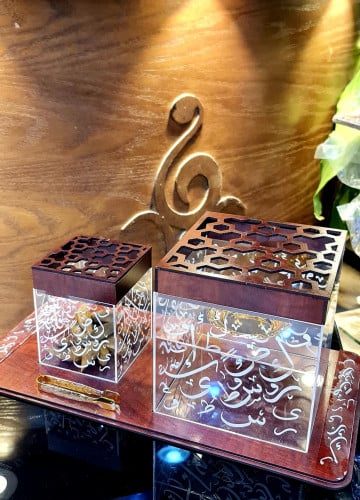 طقم مبخرة وعلبة للعود اكريليك مزخرف