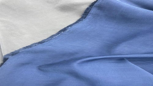 بشت خدمة بحسب الطلب