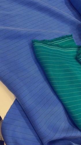 بشت خدمة بحسب الطلب