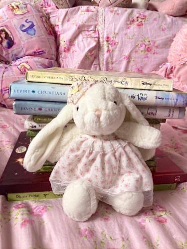 Pinky bunny