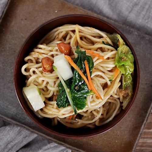 طبق توتورو | Studio ghibli