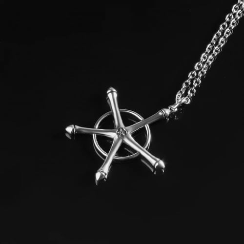 قلادة الكوينشي | Bleach