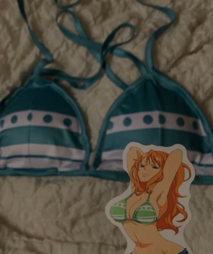 حمالة صدر نامي - ون بيس | one piece