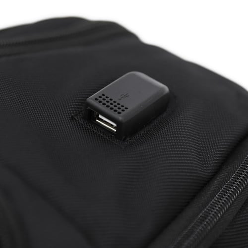 حقيبة ظهر ماركة امريكان فلاير