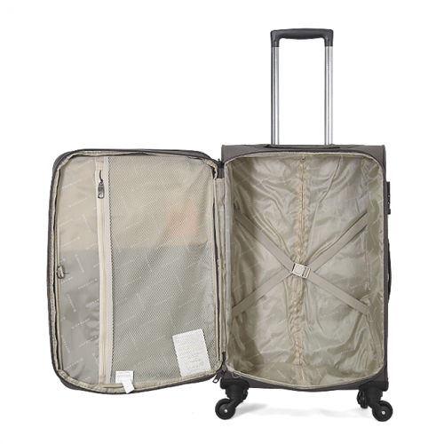 طقم حقائب تروللي ثلاث قطع