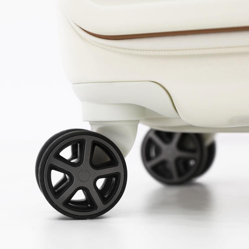 طقم حقائب سفر ماركة ترافل لايت