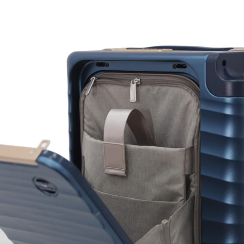 حقيبة السكوتر الذكية (المتنقلة) من ماركة فكتوريا