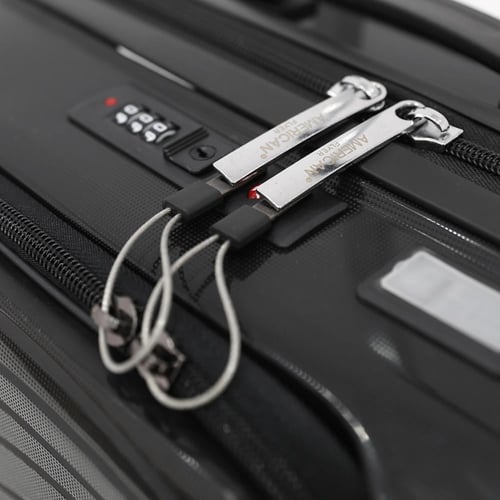 حقيبة بحجم كابينة ماركة أمريكان فلاير