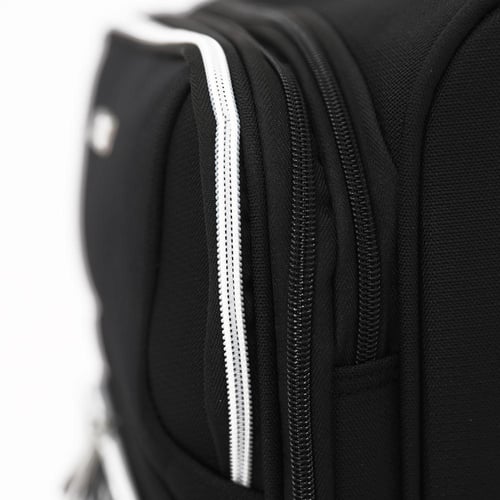 طقم حقائب ماركة ترافل لايت