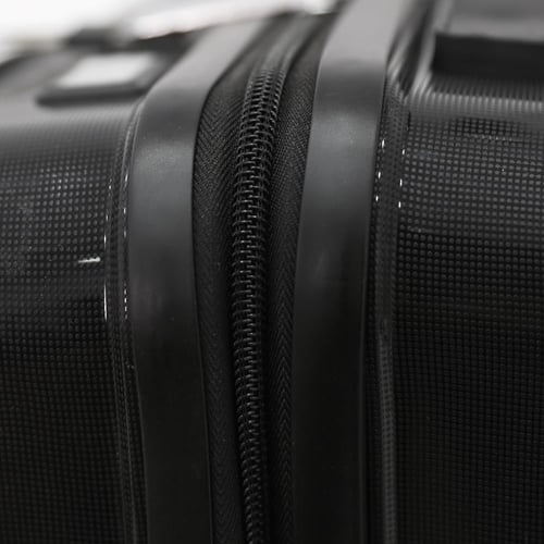 حقيبة بحجم كابينة ماركة أمريكان فلاير