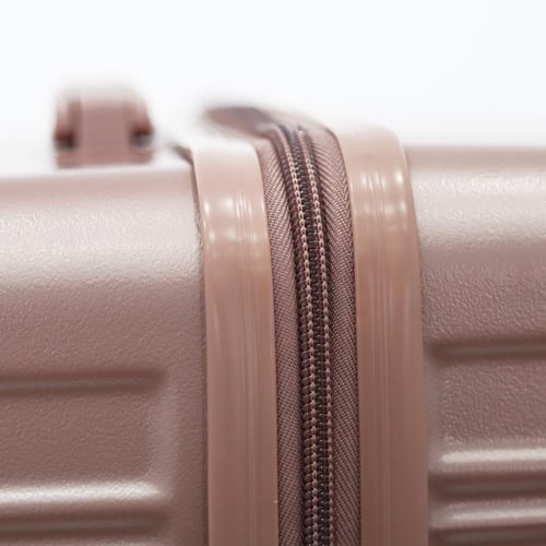 طقم حقائب ماركة امريكان فلاير