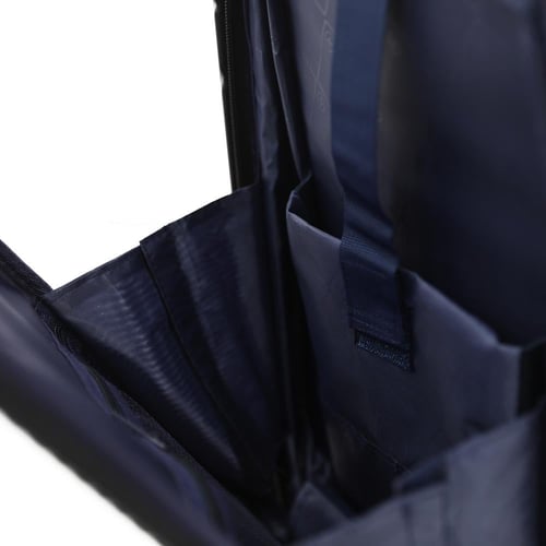 حقيبة بحجم كابينة ماركة أمريكان فلاير