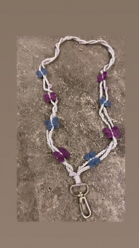 تعليقة بطاقة