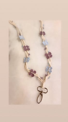 تعليقة بطاقة