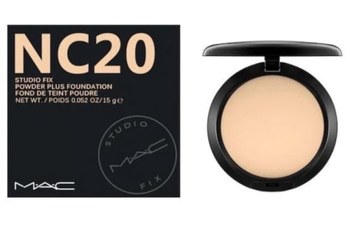 ماك بودرة أساس مضغوطة ستوديو فيكس