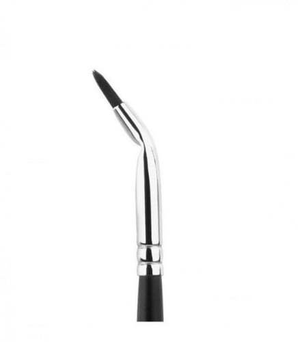 فرشة ايلاينر 30t من انقلوت INGLOT