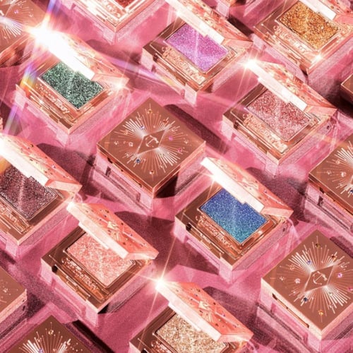 ظل شيمر من شارلوت تيلبوري بوت شوت ايشادو