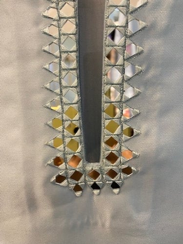 جلابيه قطعتين تفتا بشال تل