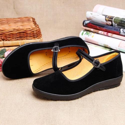 خفيفة ، أنيقة ، بسيطة حذاء نسائي ناااعم ولطيف