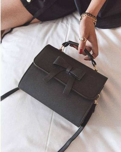 حقيبة يد بفيونك ، حجم صغير وانيق .