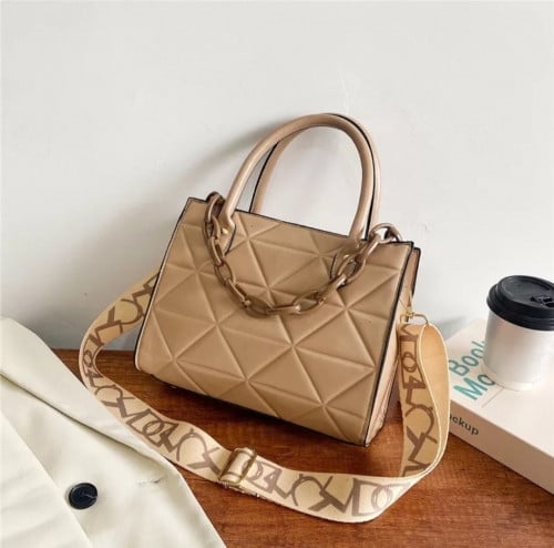 حقيبة يد وكتف جميلة بتصميم عصري ،