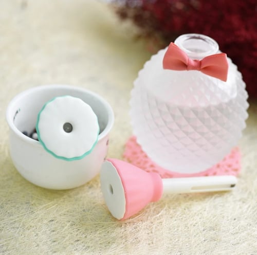 فواحة زجاجية صغيرة وجميلة usb