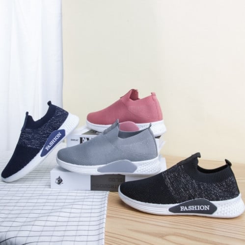 حذاء رياضي خفيف ومريح ،