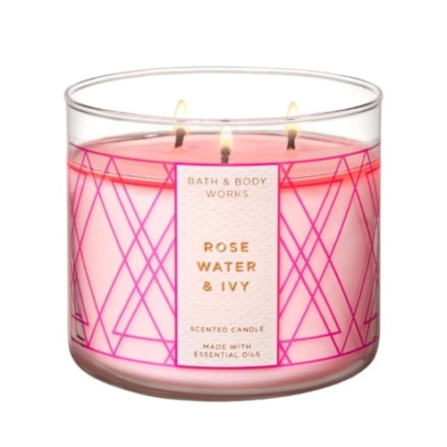 شمعة معطرة بثلاث فتلات من BATH & BODY WORKS
