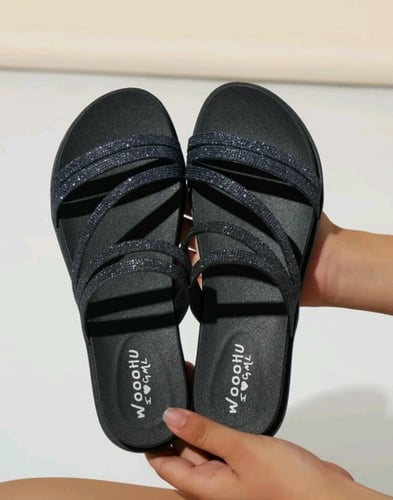 نعال مسطح ناعم ومريح ،