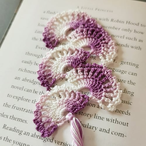 Fan Bookmark - Swirl
