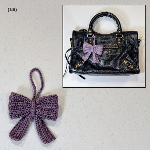 تعليقة شنطة فيونكة (bow bag charm)