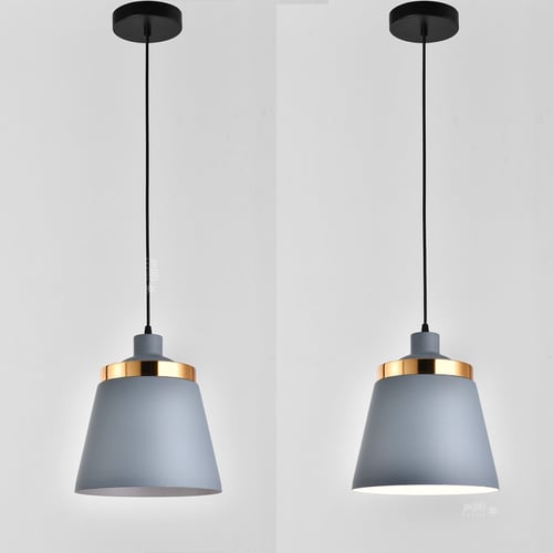 ثريا علاقية رمادي مع اطار ذهبي لامع