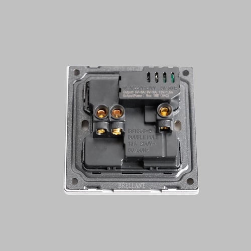 فيش كهرب USB-C رمادي برلنت لايت