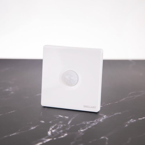 مفتاح كهربائي حساس الحركة والإضاءة واستشعارها ابيض...