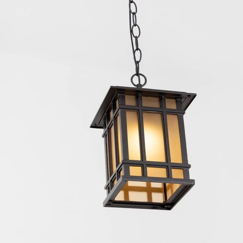 فانوس مربع باللون العسلي