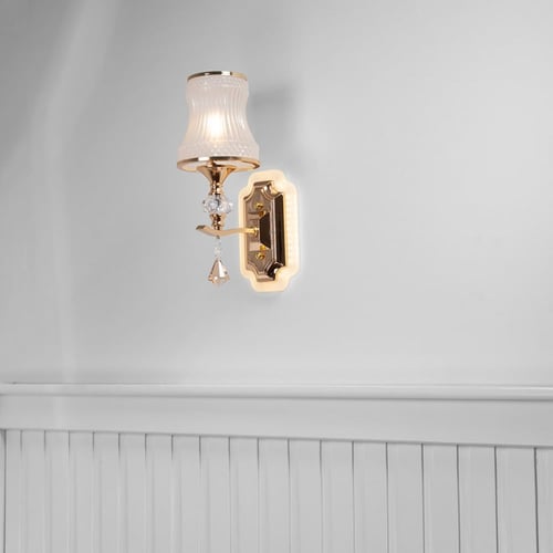 ابليك كلاسيكي داخلي مفرد شكل قمع مع كريستال