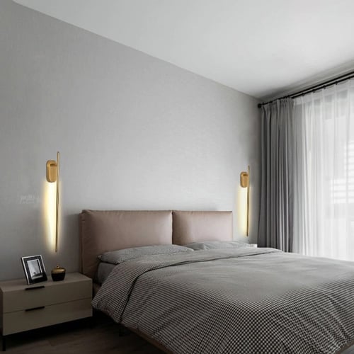 إنارة جدارية طويلة