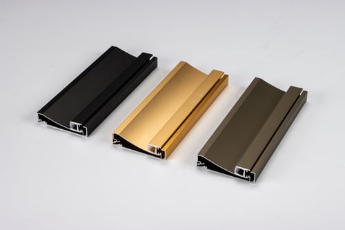 مجرى انارة اسود المنيوم كورنيش عرض 1.6سم، ارتفاع 8...