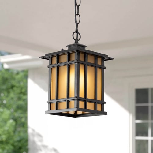 فانوس مربع باللون العسلي