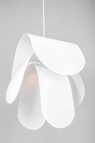 معلقة حديد مودرن شرائح بيضاء