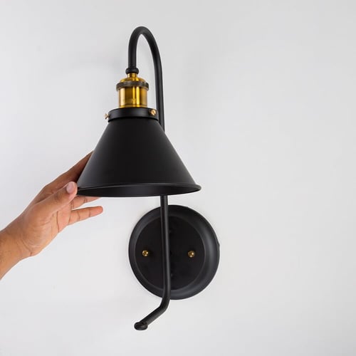 اضاءة كلاسيك داخلي بلون أسود لامع