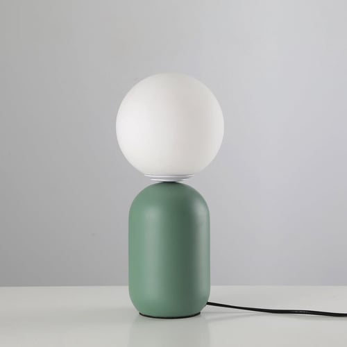 ابجورة طاولة حديد اخضر مع كرة مضيئة