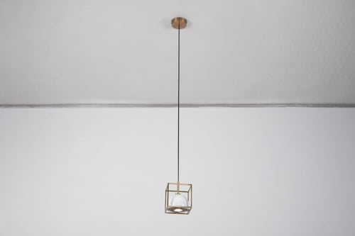 ثريا رخام علاقي مودرن أبيض