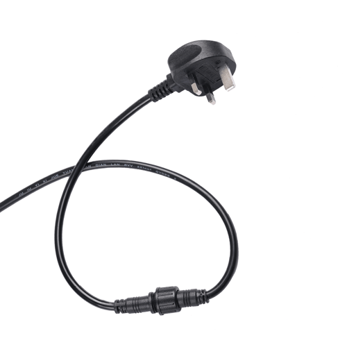 عقد لمبات باللون الأسود