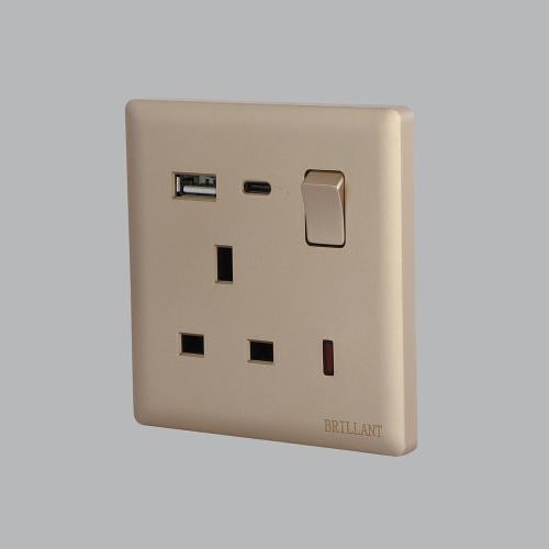 فيش كهرب ذهبي متعدد المداخل USB TYPE A+C