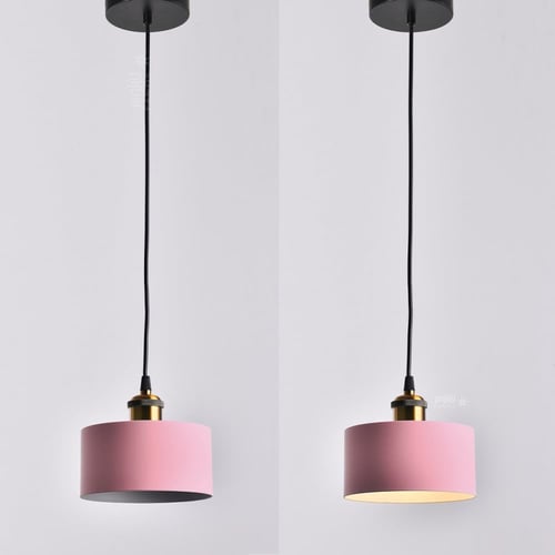 ثريا علاقية زهرية عريضة مع قمع ذهبي