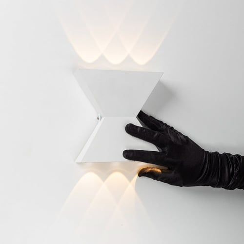 ابليك جداري خارجي مثلثين 6 لمبات ابيض