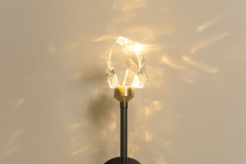 ابليك كريستال قاعدة أسود