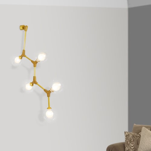 لمبات جدارية بقاعدة ذهبية