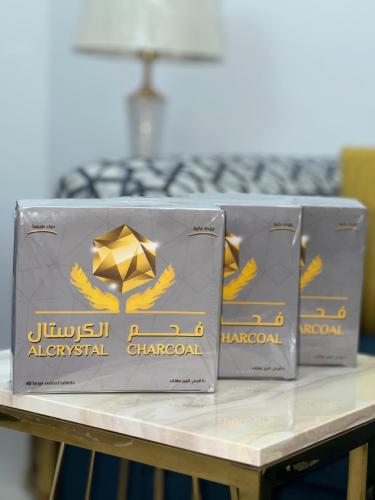 3 علب فحم